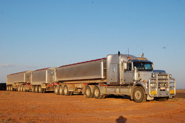 www.grahamlustytrailers.com.au