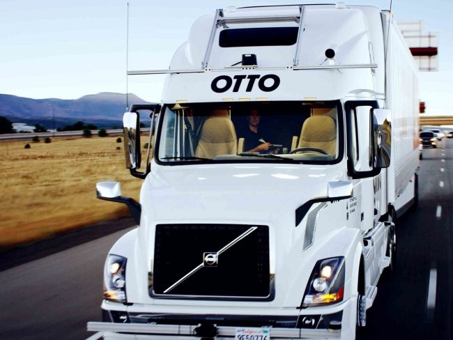 13 Must-have Cab Accessories for Commercial Truck Drivers