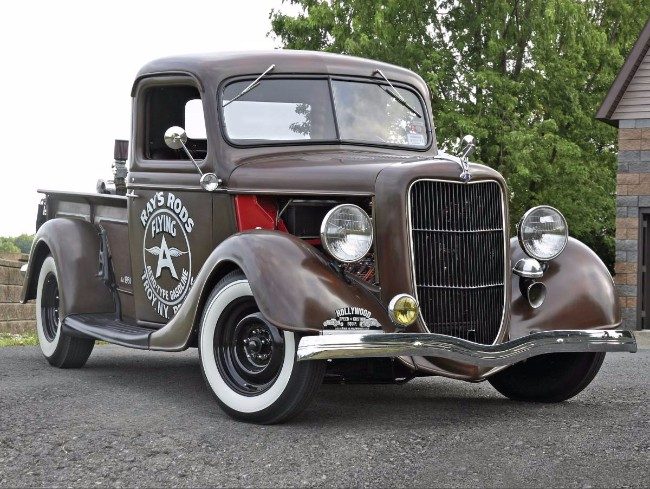 10 Locations to Buy Vintage Trucks and Vintage Truck Parts