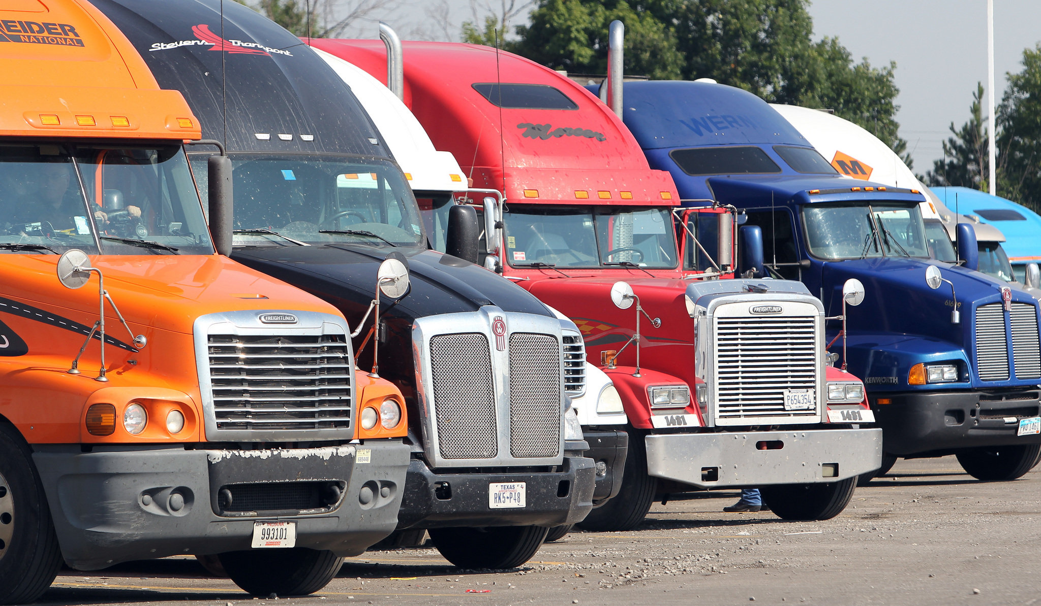 Top 10 Minneapolis Trucking Companies - Fueloyal