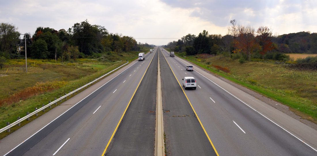 Truck Drivers Share Real Terrifying Road Stories and Testimonials