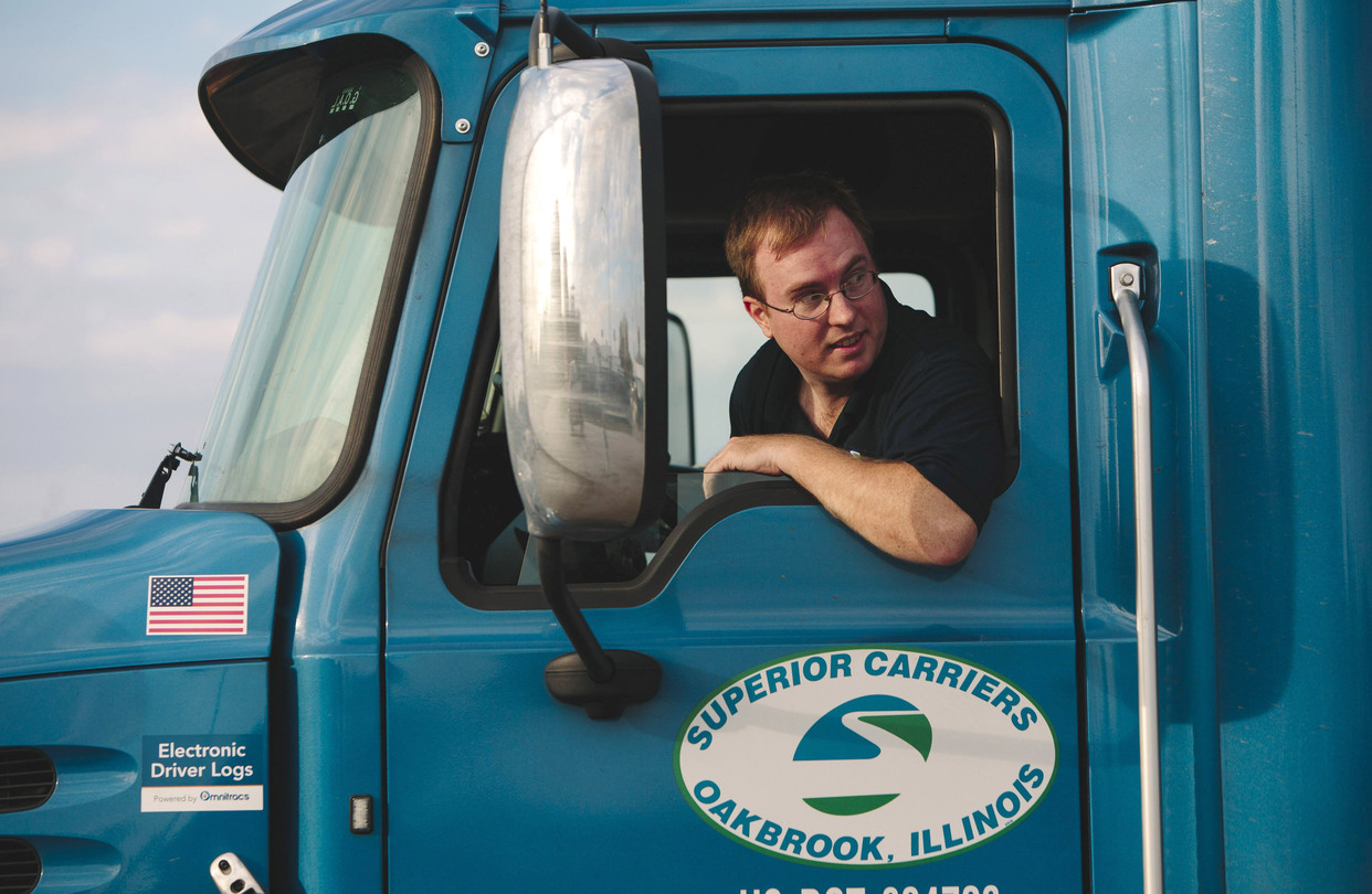 10 Tips How To Hire Best Truck Drivers