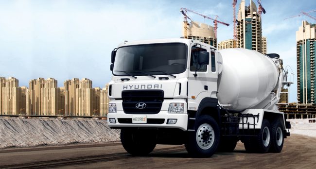 What are The Best Construction Truck Manufacturers