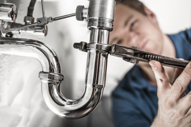 plumbing fleet tracking helps employees